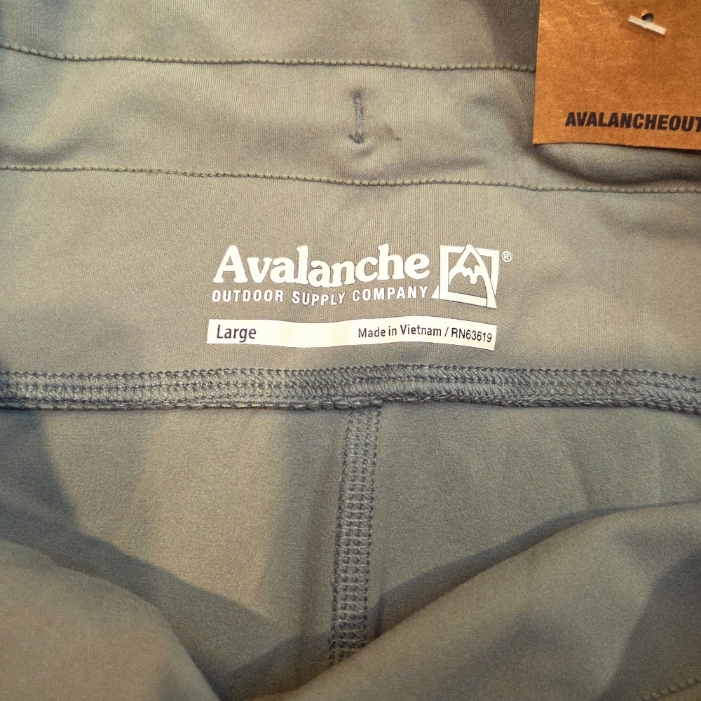 Avalanche Outdoor Supply Co. High Waisted Compression Leggings Size Large New - Picture 9 of 14